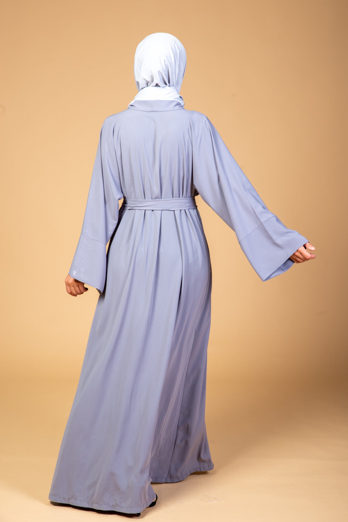 Farah Abaya grau